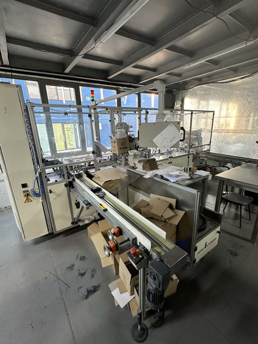 Пакетираща машина за малки продукти