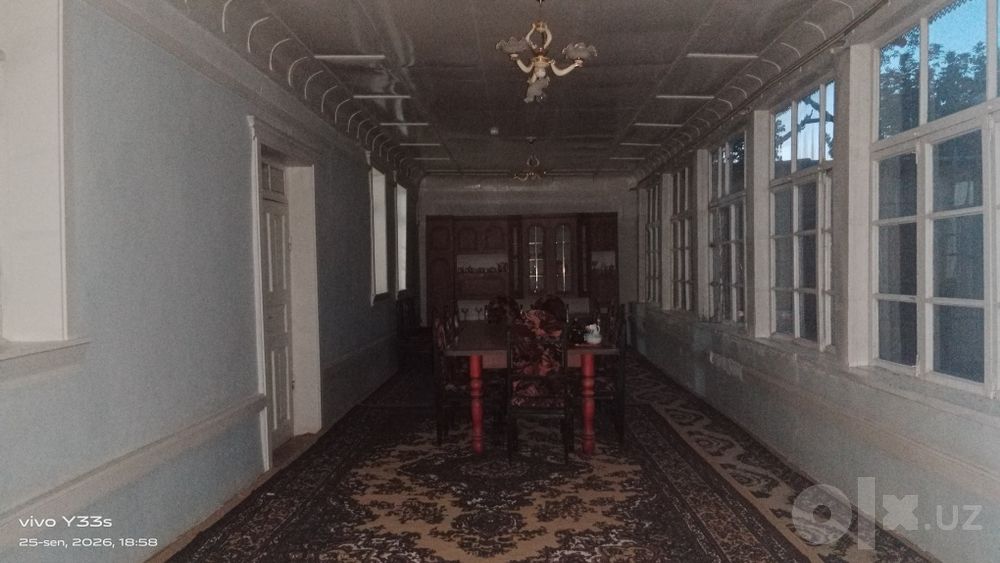 HOVLI SOTILADI  8 sotixli hovli arzon narxda sotiladi