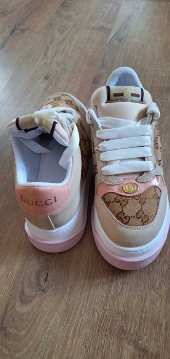 Дамски спортни обувки, маратонки GUCCI