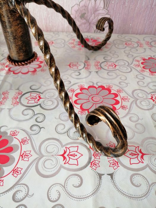 Кованная подставка для ёлки