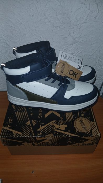 Осенние ботинки на мальчика 39