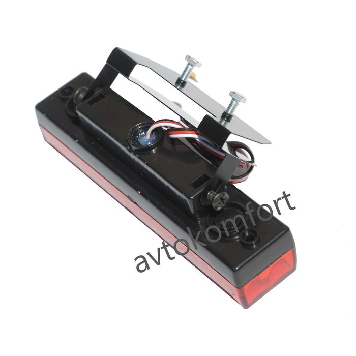 Заден Трети Стоп ЛЕД Със Среден Захват Лепещ За Задно Стъкло