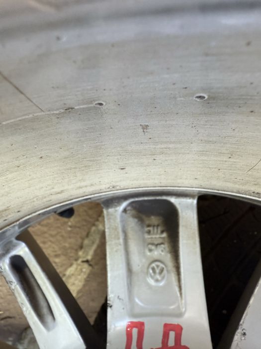 Джанти VW 15” със зимни гуми 195/65 R15