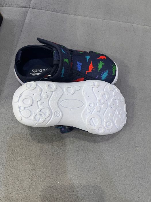 Детски маратонки Adidas ! Детски сандали Sprandi!