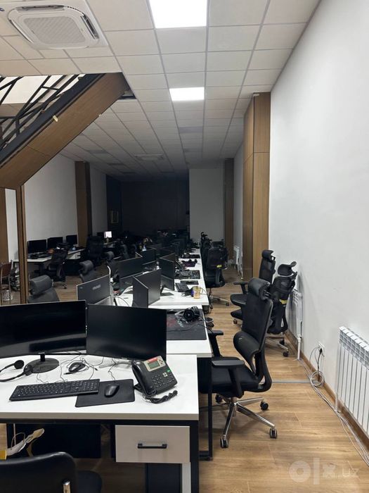 Продается Нежилой Ор-р ЖК казахистан 244м2