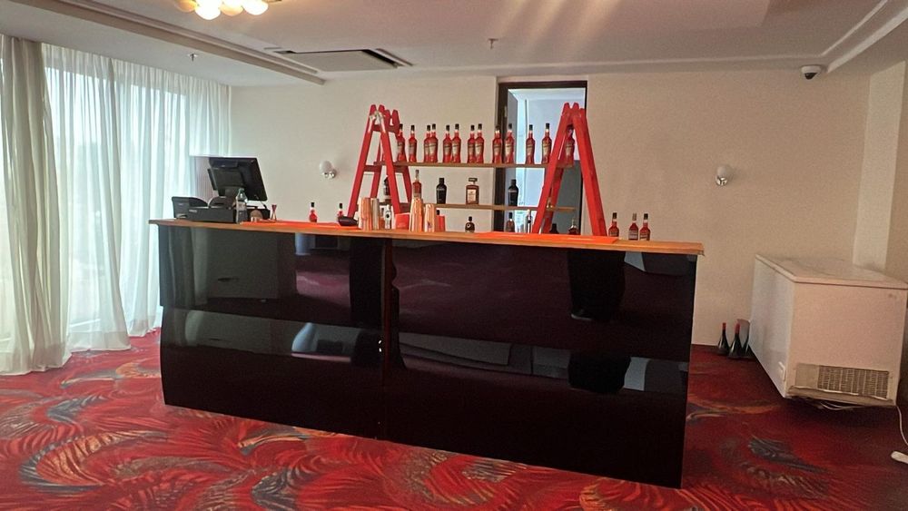 Bar pentru evenimentul tău !