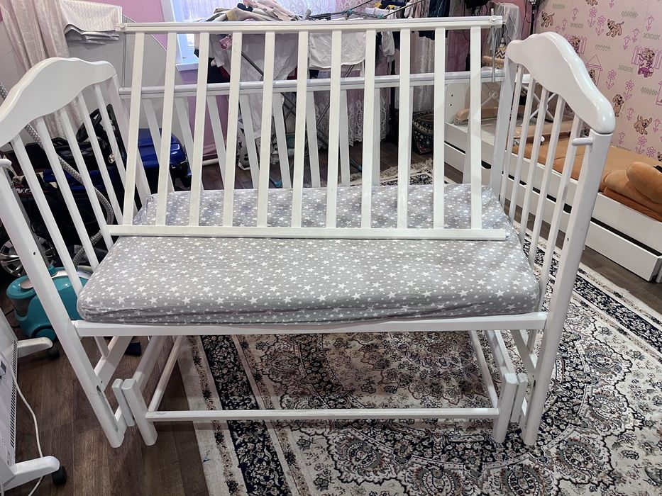 Продам детскую кровать