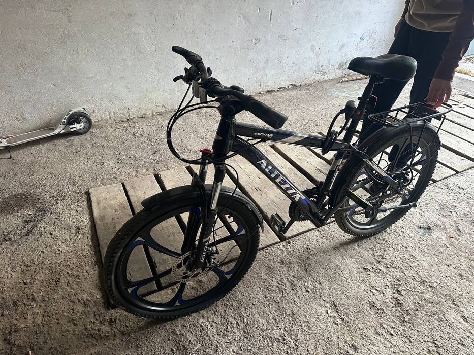 Veloseped sotiladi srochna