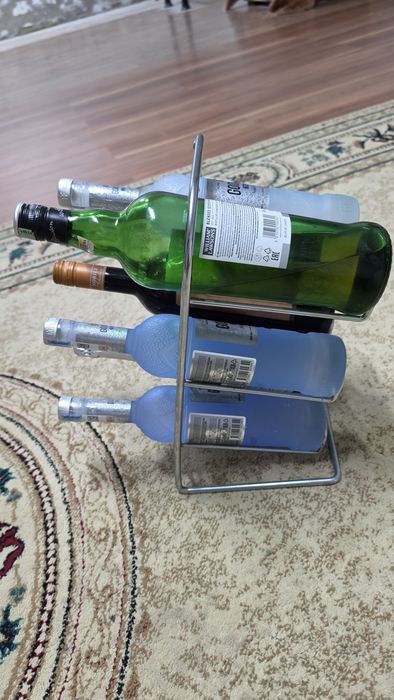 Продам подставку под бутылки