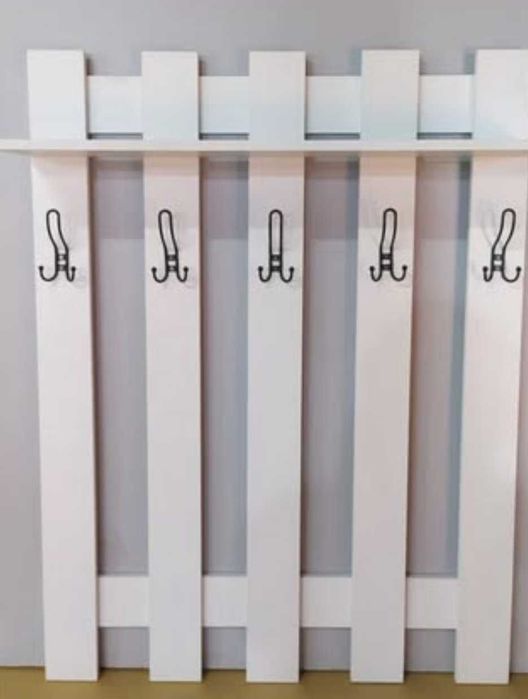 Вешалка навесная