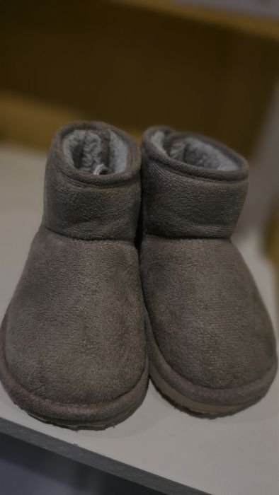 Ugg copii mărimea 20 21