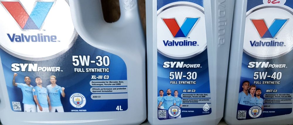 Baterii auto, piese de schimb, filtre ulei si filtru combustibil