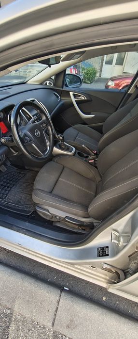 Opel Astra J  2014 Diesel înmatriculat