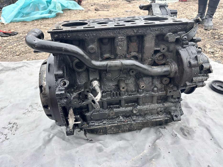 Оборудван блок Renault Master 2.5 dCi