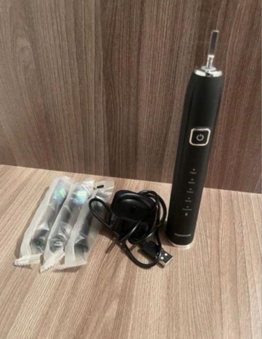 Продам Aquavex электрическую зубную щетку