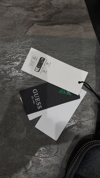 Чанта за през рамо Guess