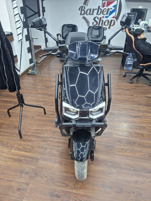 Максимальная скорость – 60 км/ч
Время зарядки – 7 часов
Размер колеса