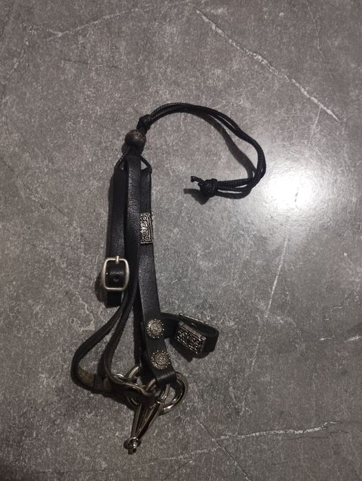 Подвеска для автолюбителя