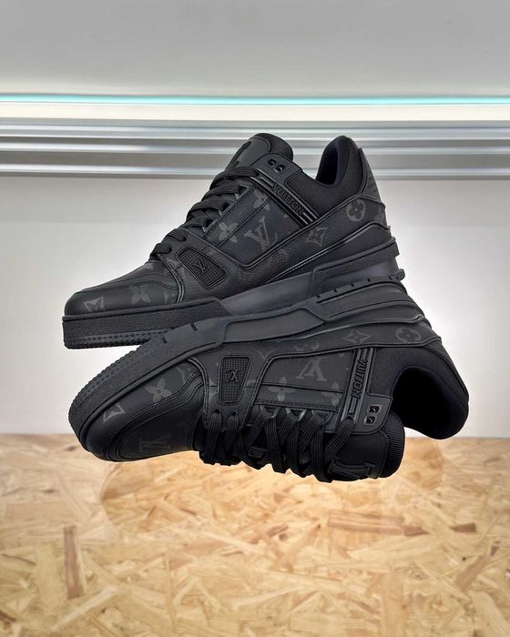 Adidasi Louis Vuitton Trainer Premium