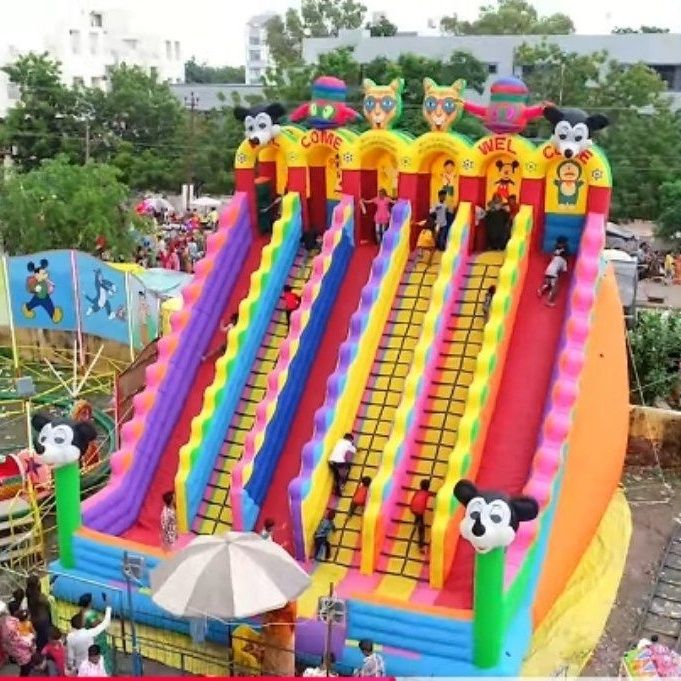 Istirohat boglari va bolalar uyingohi uchun qulay biznes slayd