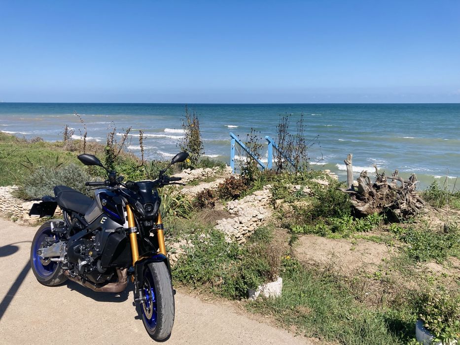 YAMAHA MT 09 SP | pret de MT 07 | Accesorii 2000€ | service Yamaha