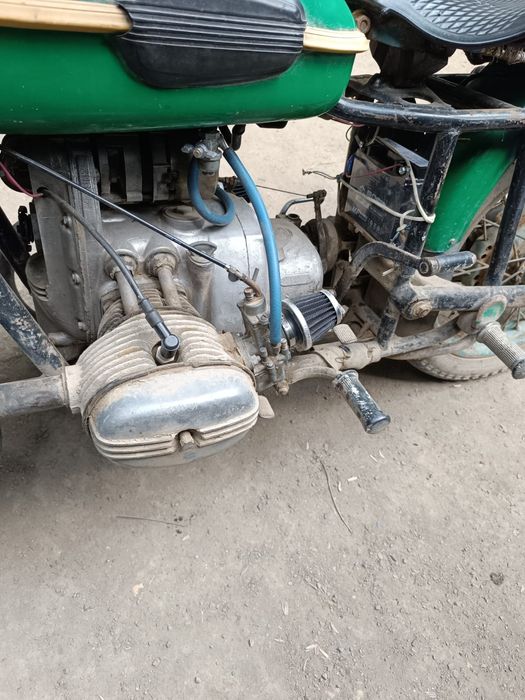 Мотоцикл Урал на ходу