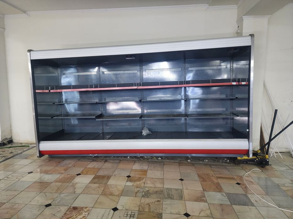 Stilaj vitrina xolodelnik avtomat kassa elektron tarozi