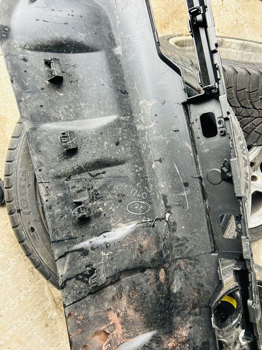 Спойлер предна броня за Toyota HiLux 2020