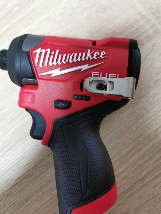 Impact m12  milwaukee model american