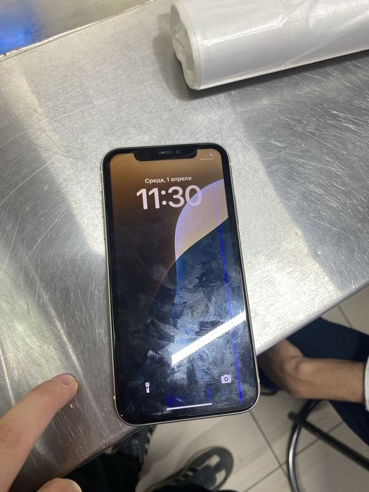 Продам iphone 11