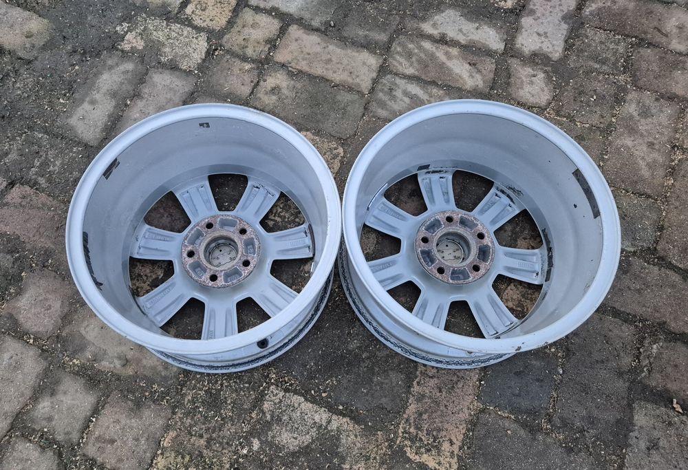 Trei jante originale Audi A4 8K B8 R16 - 7.5Jx16H2 ET45 - 5x112 una