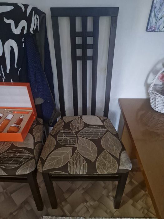 2 стула по 30.000