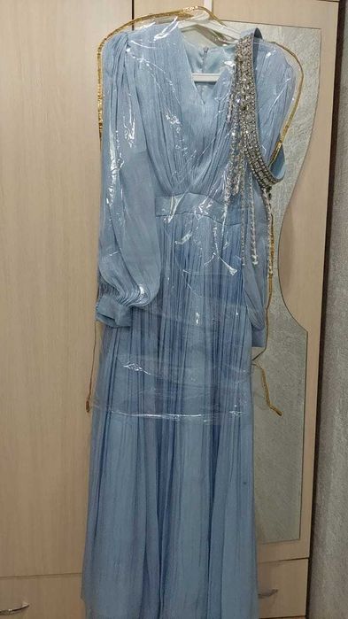 Продам красивое платье