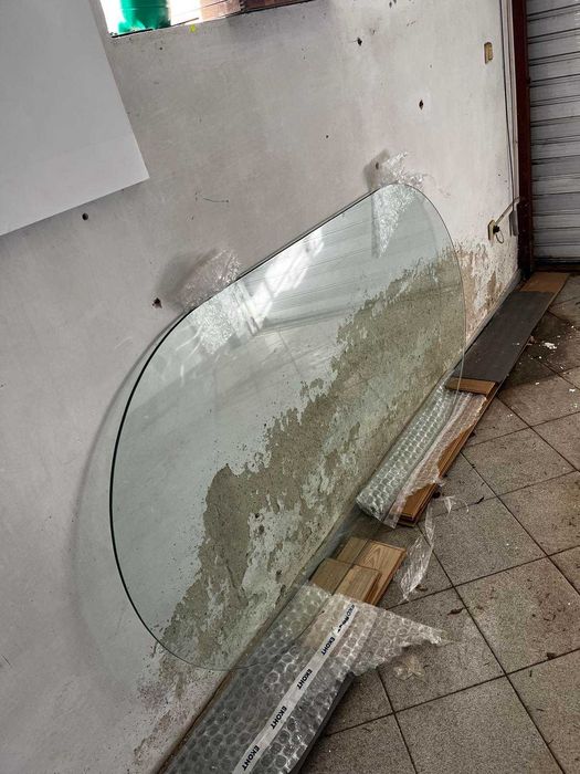 Стъклени плотове за маса почти нови - 2бр