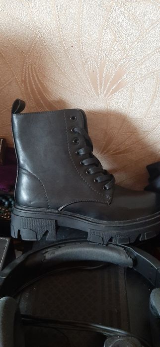 Нови ботички тип кубинки 37