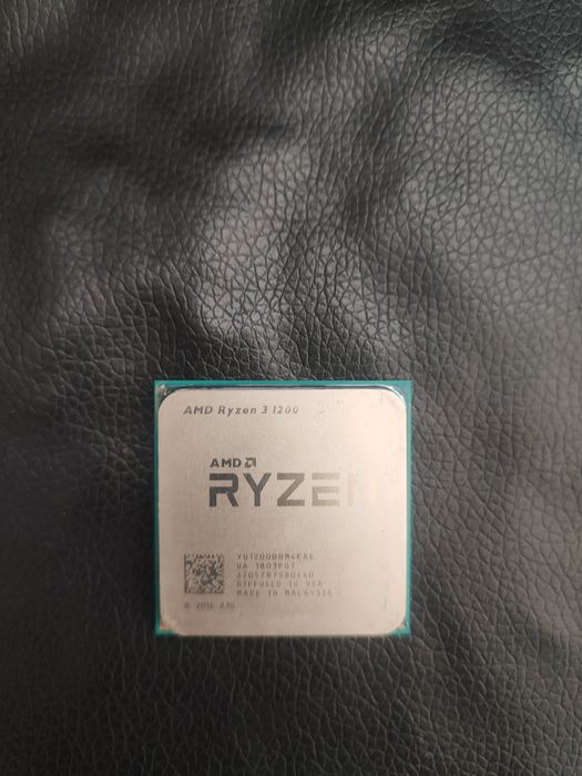 Процессор AMD Ryzen 3 1200 (AM4)
