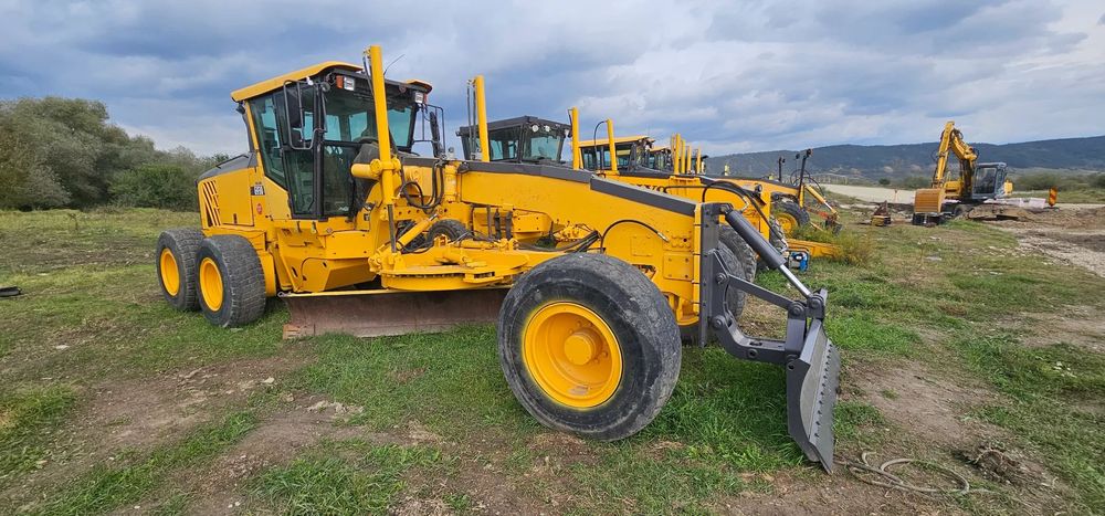 Volvo G930 Greder 6X4 cu scarificator