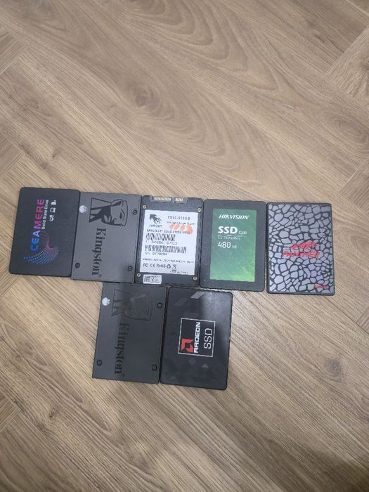 Продам SSD диски в идеале