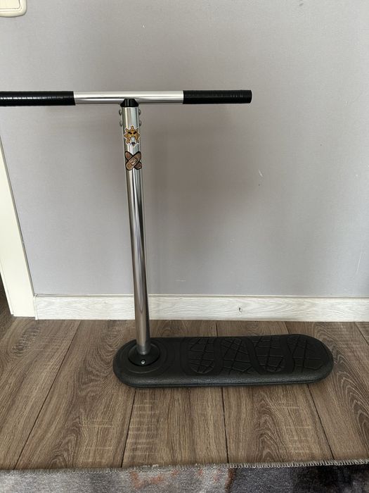 батутный самокат INDO SCOOTER  570