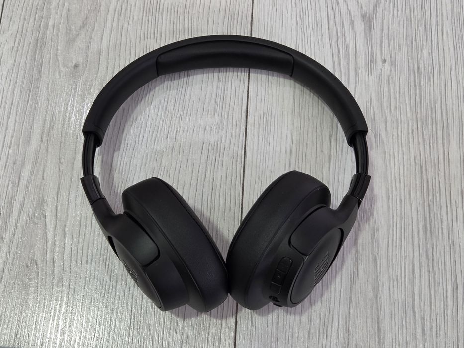 ГАРАНЦИЯ JBL слушалки Wireless Over-ear  Tune 710BT, Bluetooth, Батерия 50H, Pure Bass Sound, Микрофон джбл  slushalki