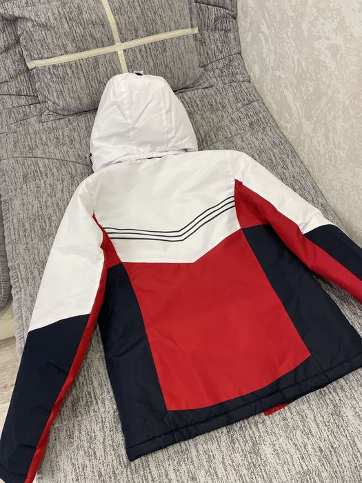 Продам зимнюю куртку