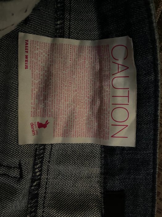 маркови къси дънкови панталонки с панделки топ модел супер хит  С