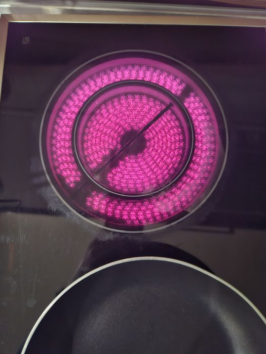 Стъклокерамичен  котлон Тека с 2 зони