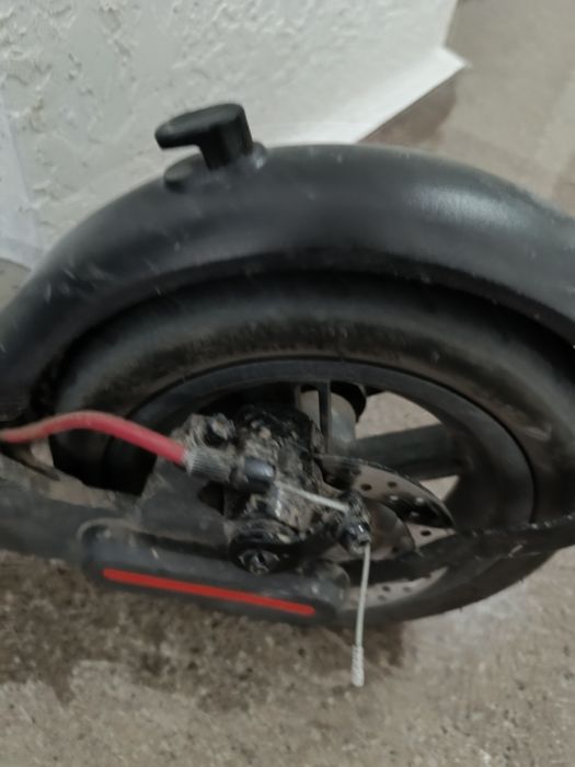 Самокат Xiaomi в хорошем состоянии