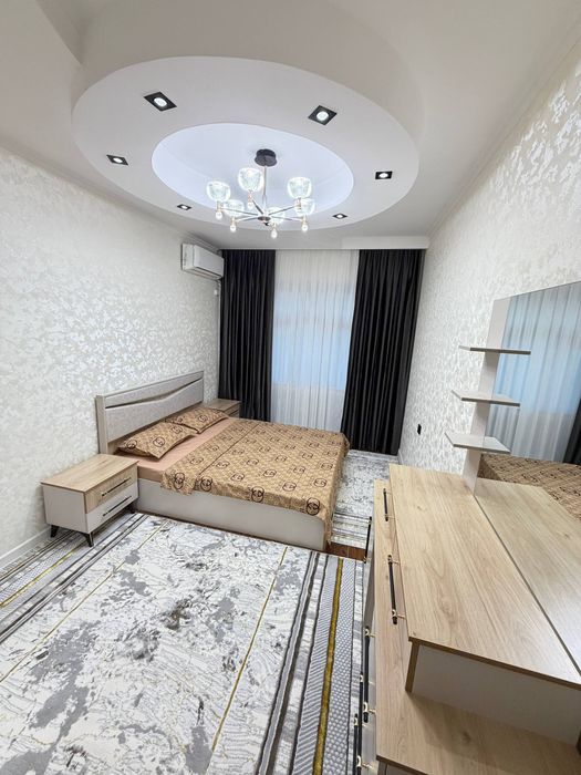 Чиланзар-24 кв 4/7/9.100м2 Срочно продам квартиру срочно