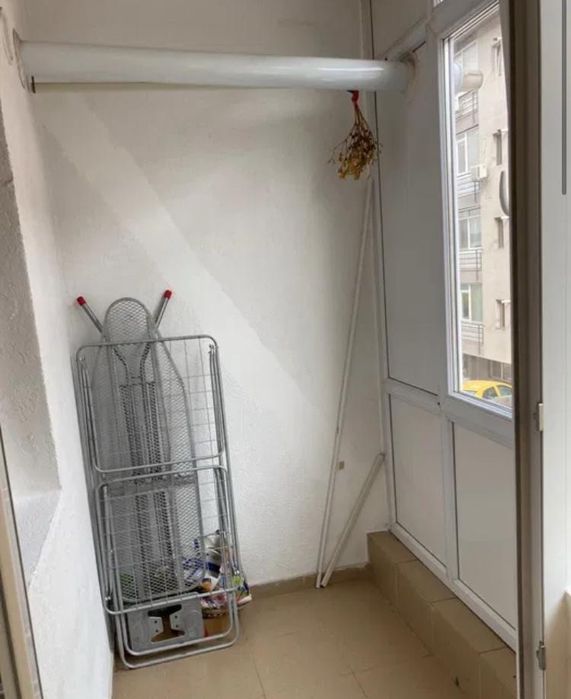 Proprietar inchiriez garsoniera 42 mp