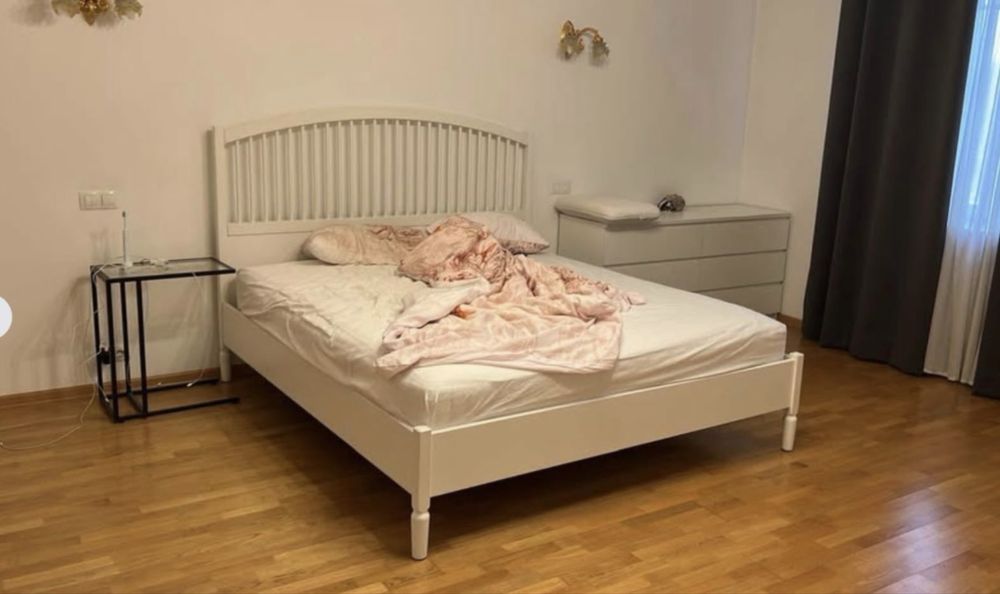 Pat IKEA TYSSEDAL 180×200 cm – alb – stare bună