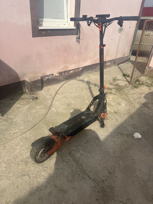 Vand trotineta kamikaze k1