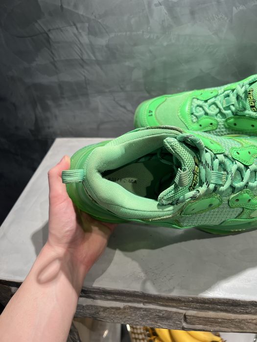 КАТО НОВИ Balenciaga Triple S Green 100% оригинални