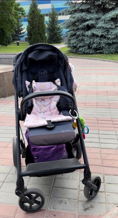 Продам коляску Cybex